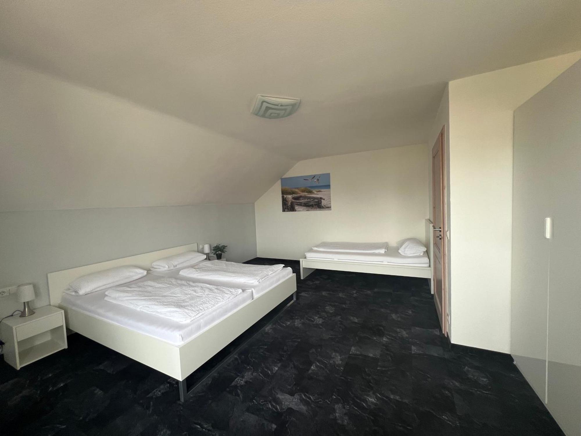 Ferienwohnungen Zur Elz - Traumhafte 160 Qm Wohnung Mit Pool Und Garten Naehe Des Europaparks Kappel-Grafenhausen Exterior foto